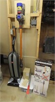 Dyson & Hoover Vacuum