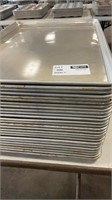 1 lot 25 FULL SIZE BAKING SHEETS. 18’’ X 26’’