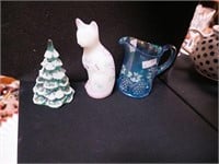 Three Fenton items: 5 1/4" cat, opaque white with