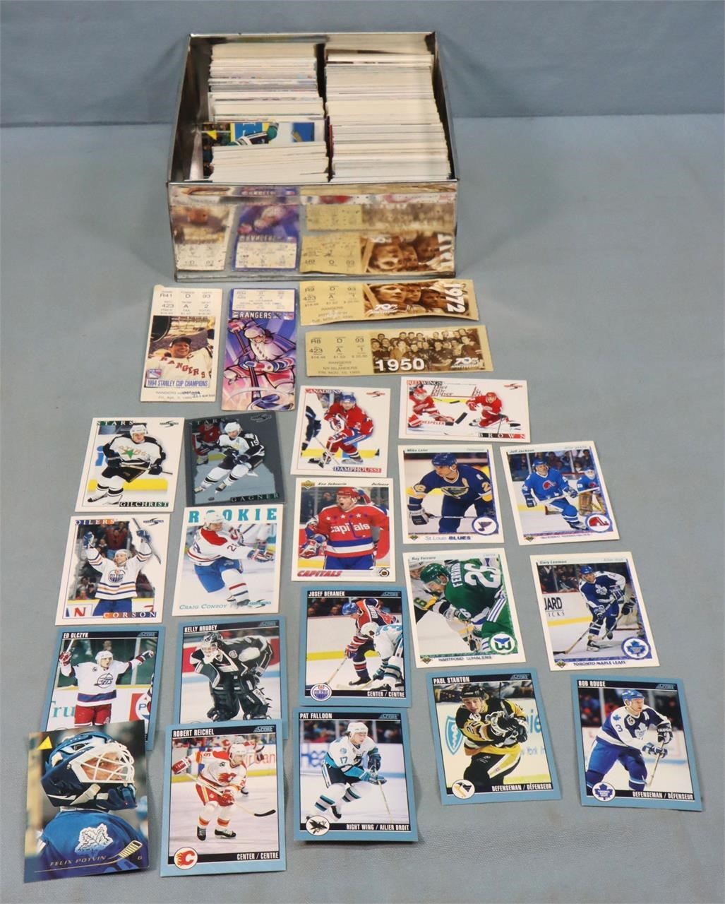 Hockey Trading Cards