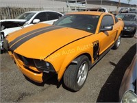 2008 Ford Mustang 1ZVHT80N185199558 Orange