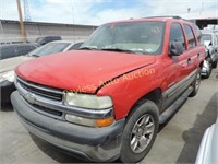 2000 Chevrolet Tahoe 1GNEK13T4YJ168958 Red