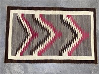 Vintage Handwoven Navajo Rug 61x39