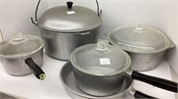 Metal cookware set, 5 pc set with lids