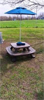 WL picnic table 30"x30" with umbrella