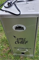 WL electric smoker little chef front load model #9