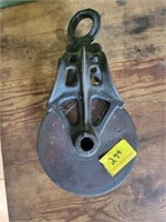 IRON AND WOOD ANTIQUE PULLEY