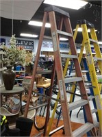 8 foot fiberglass ladder