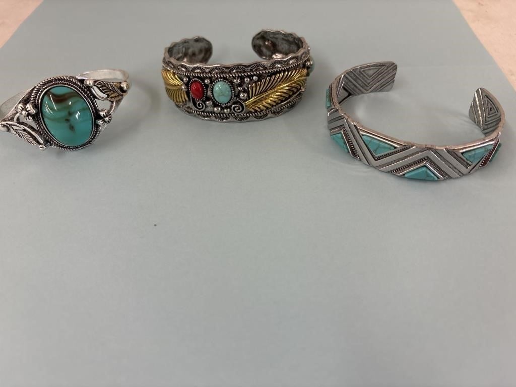 Jewelry - Bracelets
