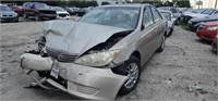 2005 Toyt Camry 4T1BE32K95U005977 Accident/90