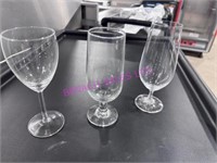 LOT, 140PCS BEER & WINE GLASSES W/ 5 GLASSRACKS
