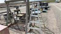 Metal Bench Swing w/ Wooden Stand & Ladder