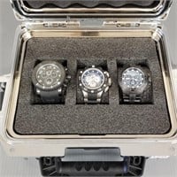 3 Invicta men's collector watches with carrying