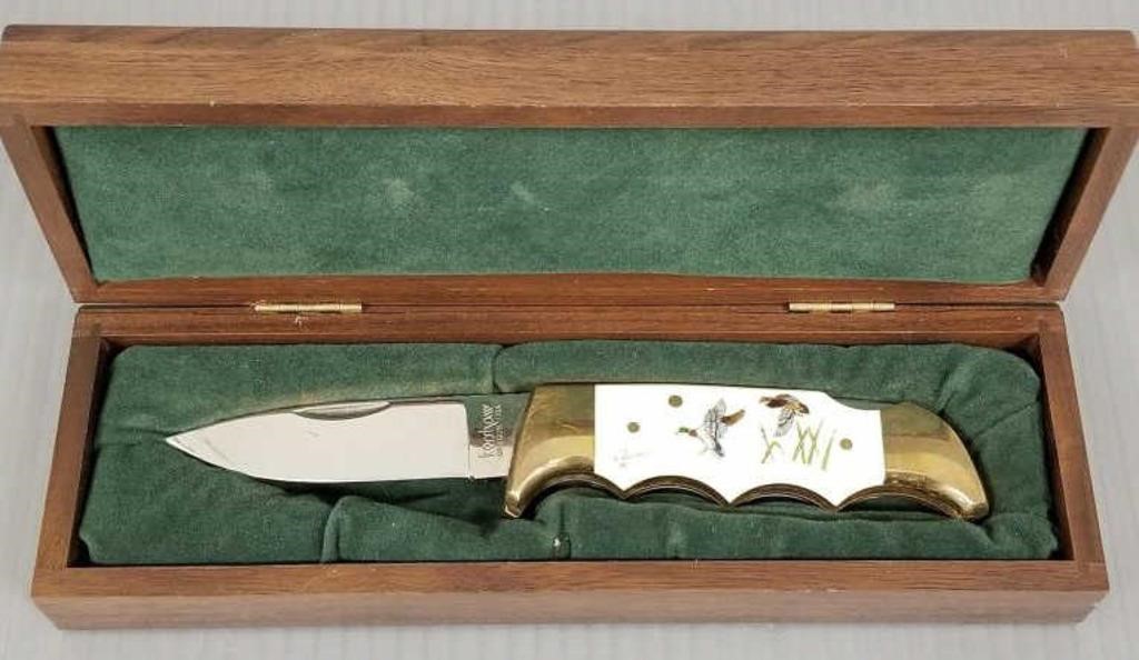 Kershaw knife with signed scrimshaw handle -