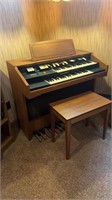 Hammond organ & Bench