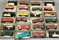 24 Athearn HO train car models - some maybe