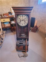 Antique INTERNATIONAL Time clock - has pendulum &