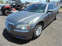 2012 Chrysler 300 2C3CCAAG2CH273130 Gray