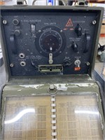 WWII Signal Corps Frequency Meter BC-221-AF