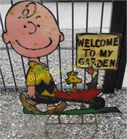 Charlie Brown Garden sign-34"tall,37'across