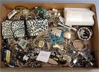 Group fashion & costume jewelry incl. Chicos,