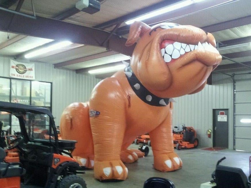 Giant Inflatable English Bulldog