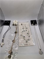 4 PAIRS OF NECKLACE & PIERCED EARRING SETS