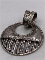 LARGE STERLING SILVER PENDANT & BALE