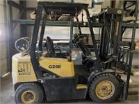 Daewoo G25E Forklift Gas/LP with 1622 Hours
