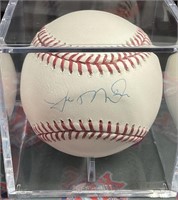 Autographed Joe Montana OML Baseball
