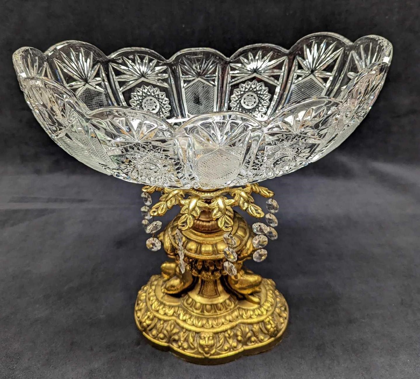Vintage Oval Glass Bowl On Gold Metal Base (F64)