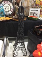 Eiffel tower decor
