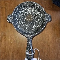 cast iron skillet ashtray