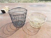 2-Egg Baskets w/Coating