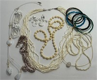 It's a Bead Thing, Necklaces, Bracelets & Earrings