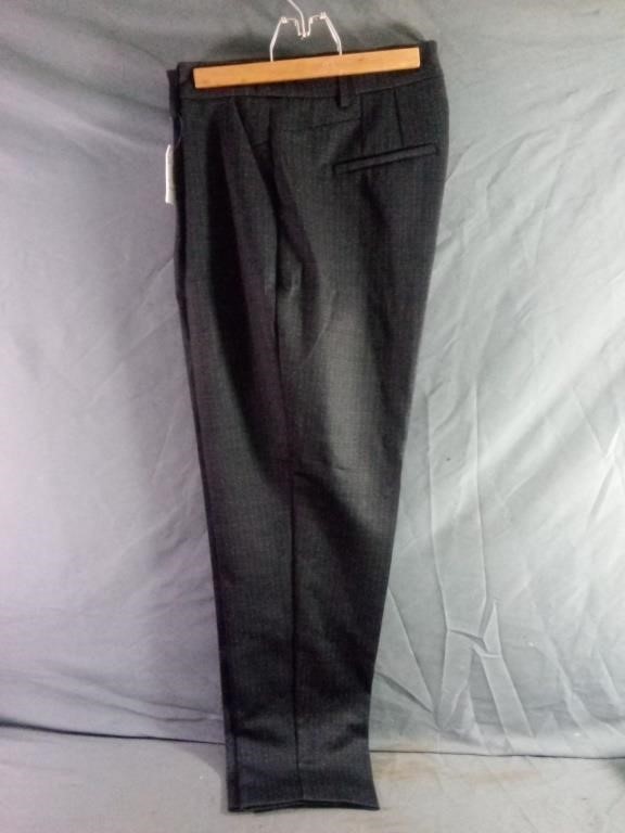 New with Tags Ladies Size 14 Dress Pants