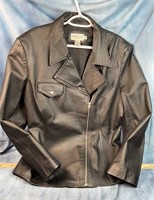 XL Newport News Leather Jacket
