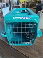 Petmate Pet Taxi Pet Crate 13W x 11T x 19L in