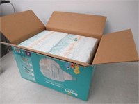 104-Pk Size 4 Pampers Dry Diapers