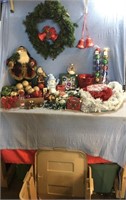 Wonderful Christmas Decor Lot Includes