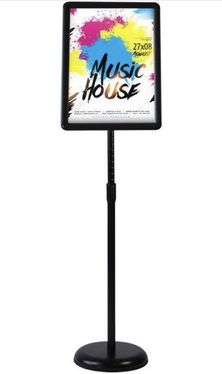STAND UP SIGN WITH WRITABLE PLACKARD 5FT TALL