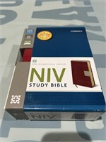New NIV study Bible small print