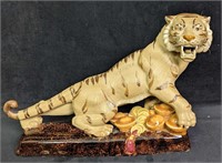 "F36" Vintage Ceramic Chinese Feng Shui Tiger Figu