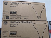 2 CASES OUTDOOR FLOODLIGHTS