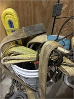 BUCKET OF VARIOUS LIFTING STRAPS AND CABLES