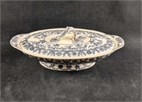 Ceramic Japanese Serving Dish With Lid