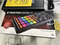 TRAKTOR KONTROL F1 DJ CONTROLLER
