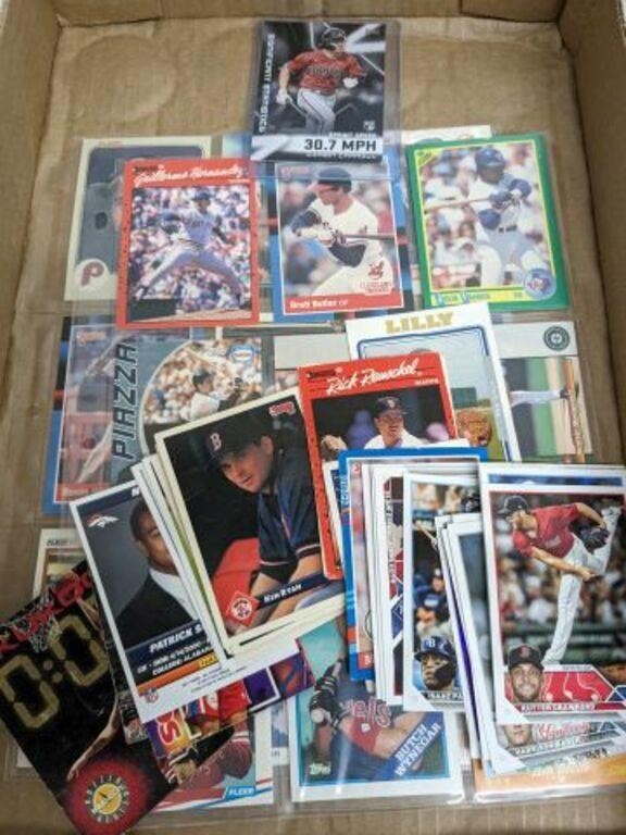 MLB COLLECTOR CARDS
