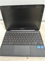 SAMSUNG CHROME LAPTOP UNTESTED AS-IS