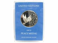 UNITED NATIONS 1973 PEACE MEDAL STERLING 54G